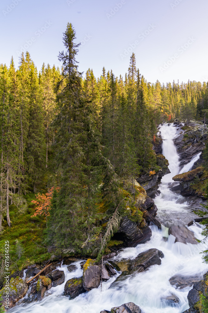 Foss ved Ulaelva i Rondane nasjonalpark i Norge, Marcinfossen Foss ved Ulaelva i Rondane nasjonalpark i Norge, Marcinfossen