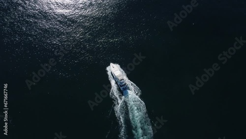 Barco a la mar