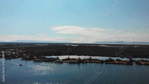 Wallpaper Mural Lake Titicaca is one of the most important natural attractions of Peru and Bolivia. It is in fact the highest navigable lake in the world. Torontodigital.ca
