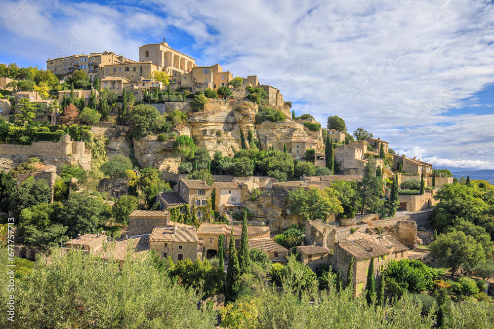 Gordes, village provençal, France	