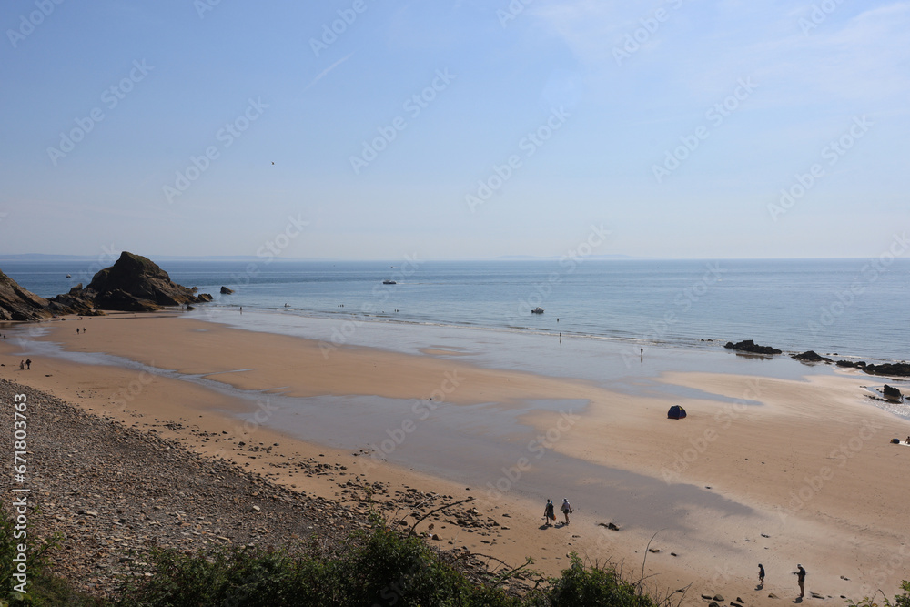 Monkstone beach, Nr Tenby, Pembrokeshire. Monkstone beach, Nr Tenby, Pembrokeshire.