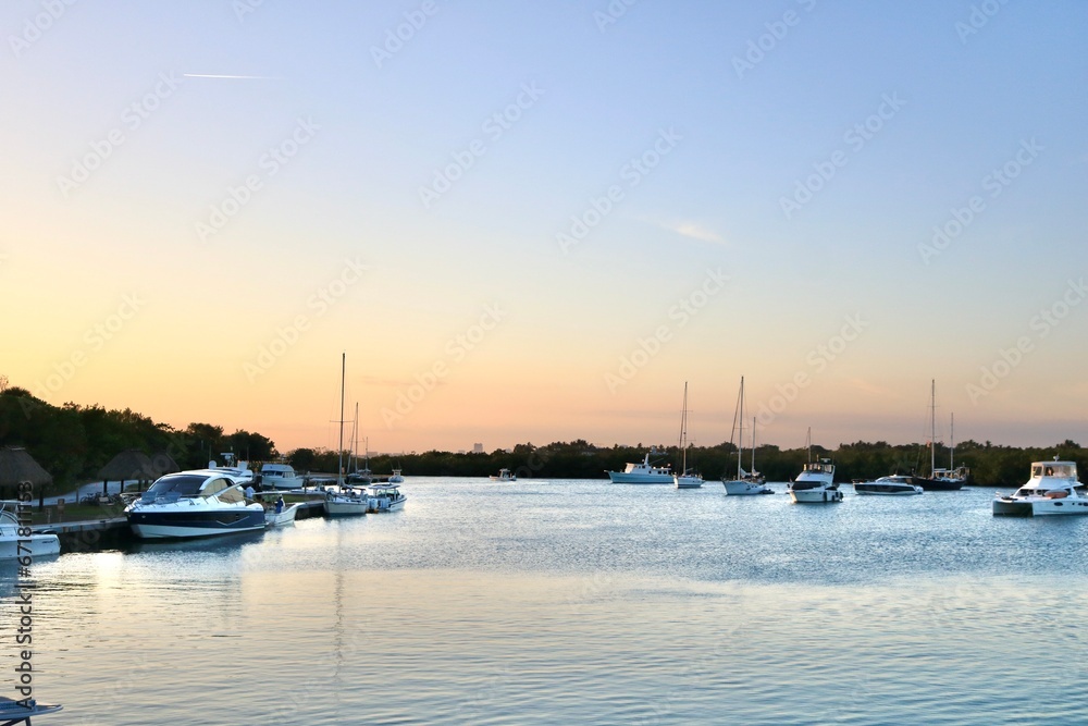 Fototapeta premium Miami Harbor