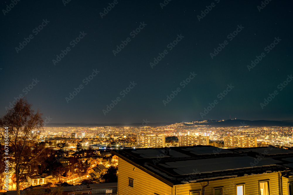 Fototapeta premium Weak aurora borealis over Oslo