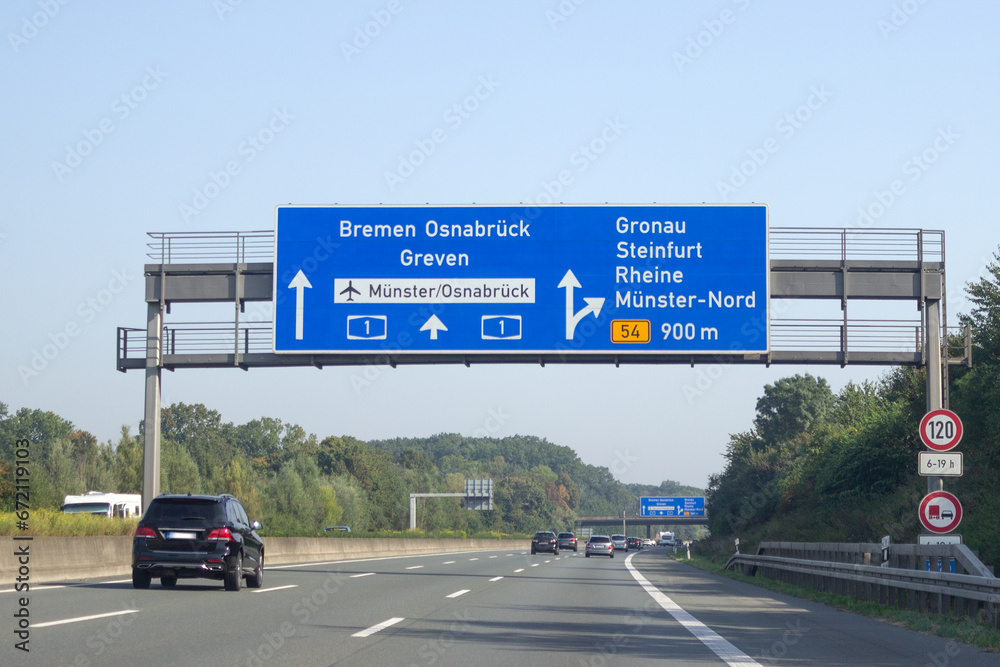 Hinweisschild Autobahn 1, Ausfahrt Münster-Nord in Richtung Osnabrück