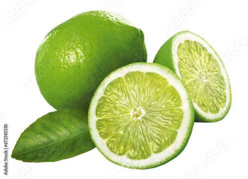 composição de limão verde inteiro e limão verde cortado acompanhado de folha de limoeiro isolado em fundo transparente