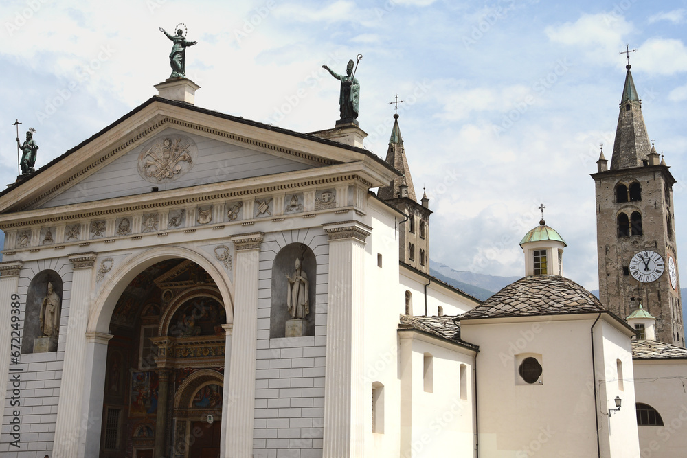 The cathedral of Santa Maria Assunta is the main place of worship and with the Collegiate Church of Sant'Orso a symbol of sacred art in the Aosta Valley.
