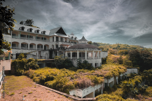Foto Abandoned Hotel