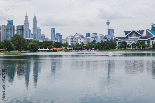 Taman Tasik Titiwangsa (Titiwangsa Lake Park) and Kuala Lumpur skyline
