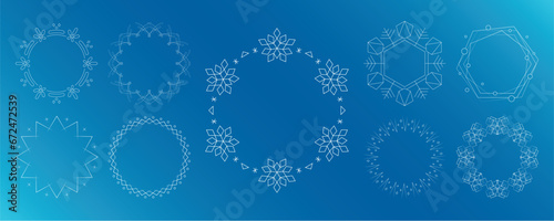 素材_フレームのセット_雪の結晶と光をモチーフにした冬の飾り枠。高級感のある囲みのデザイン。字無