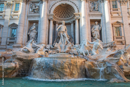 trevi fountain