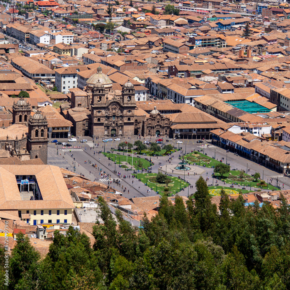 Perú, Cusco, Plaza Mayor, Tele-Aufnahme von Sacsayhuamán