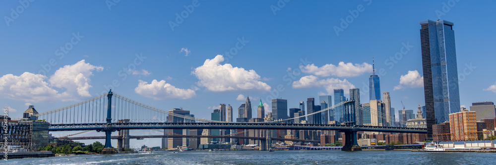 Manhattan Bridge and the Financial District in Manhattan, New York City, USA