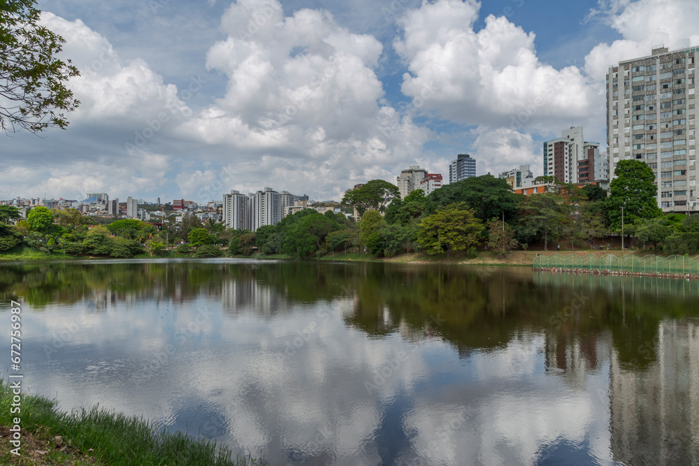 View of the Santa Lúcia Dam, with residential buildings in the São Bento neighborhood, in the background, and Vila Paris, on the right, in Belo Horizonte, state of Minas Gerais, Brazil.