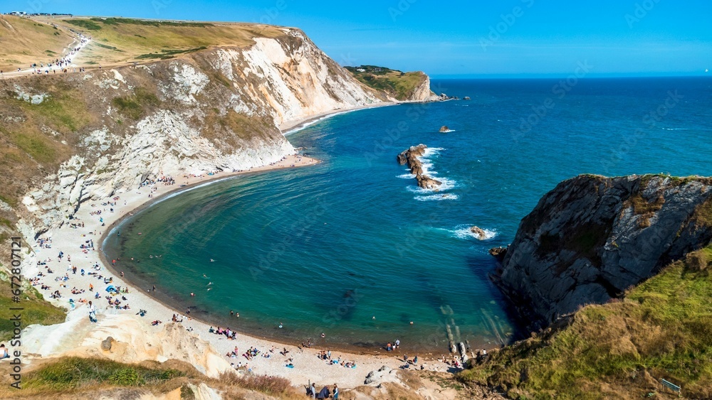 View of the Durdle Door located on Man O'War Beach in the United Kingdom