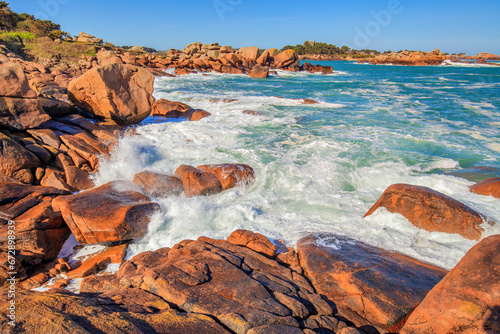 La côte de Granit Rose à Ploumanac'h photo