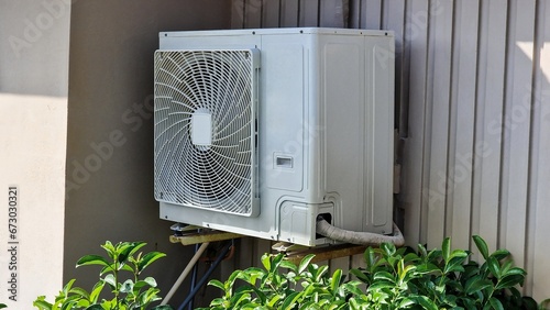 Vászonkép Air Conditioner And Heat Pump