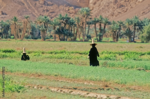 Madhalla worn by women