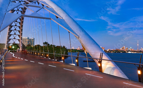 Humber Bridge with the city of Toronto © Peter Mintz