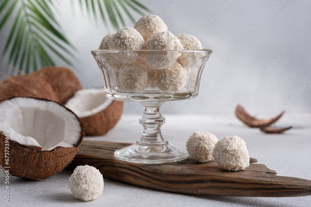 Coconut balls, raw and healthy sugar free candies Coconut balls, raw and healthy sugar free candies