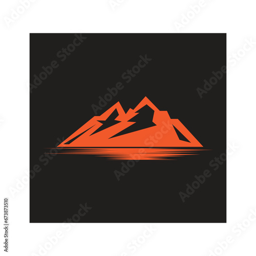 Mountain icon Logo Template Vector illustration design