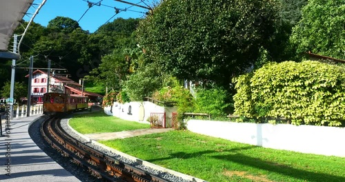 Visit the mountain “la Rhune” in the Basque Country in its typical little train which allows you to see the Bay of Saint-Jean-de-Luz