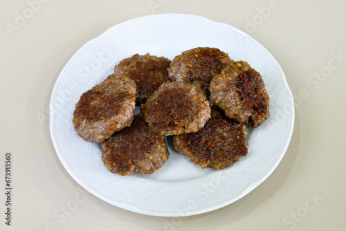 Meatball between bread (Turkish name : ekmek arasi kofte ). Izgara kofte