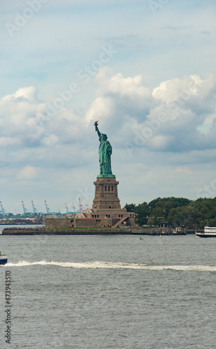 statue of liberty © Walde Man