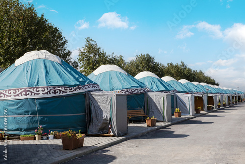 emergency aid, earthquake, disaster and shelter tent © noowans