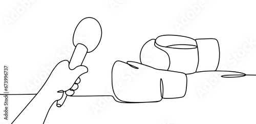 Sports journalist. Reportage. Boxing. One line
