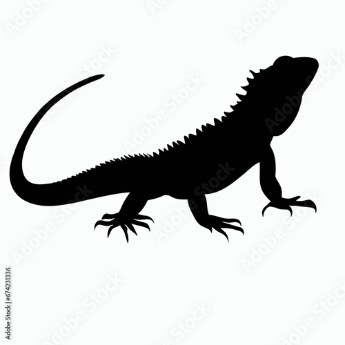 Vector Silhouette of Lizard  Curious Lizard Illustration for Reptile and Nature Themes
