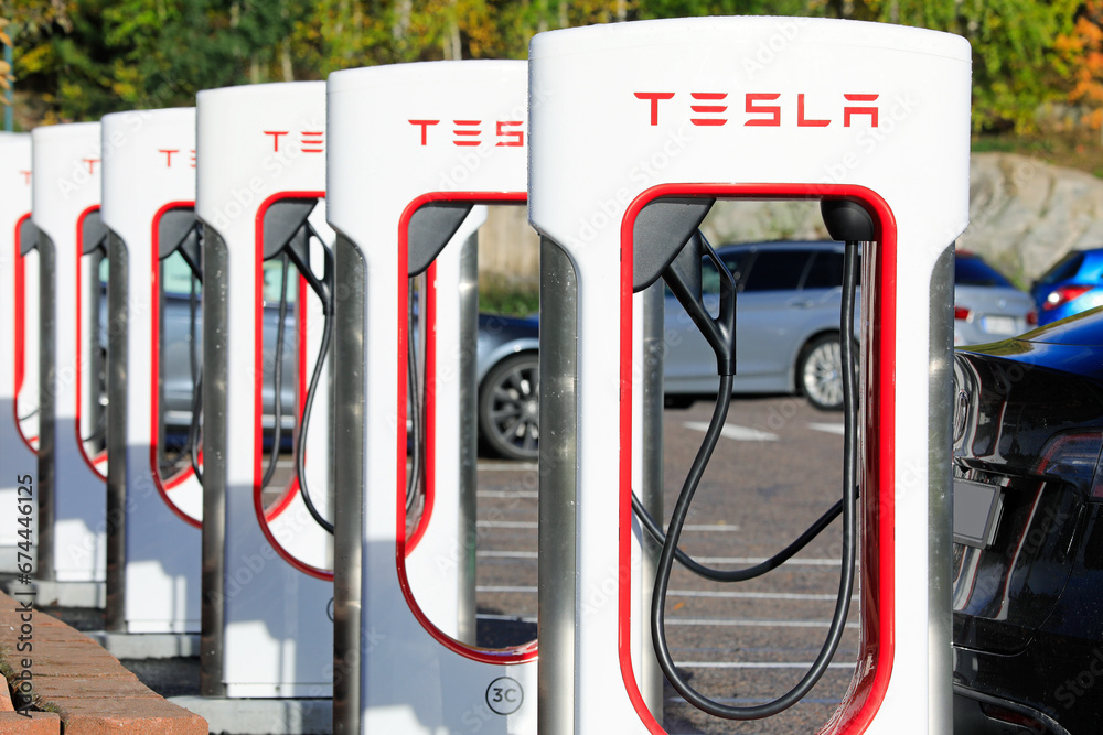 New Tesla Supercharger Station with Tesla Electric Car Charging Battery ...