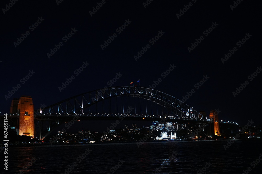 Fototapeta premium Night View of Sydney Harbour Bridge in Sydney, Australia - オーストリア シドニー ハーバーブリッジ 夜景