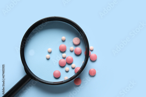 Magnifier with different pi...