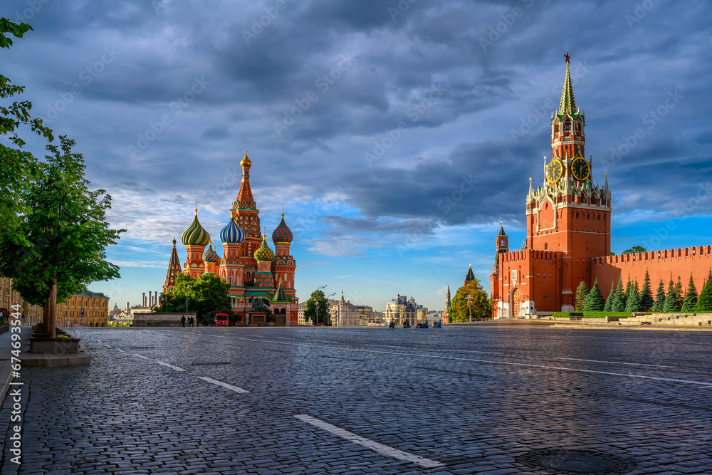 Fototapeta premium Saint Basil's Cathedral, Spasskaya Tower and Red Square in Moscow, Russia. Architecture and landmarks of Moscow.