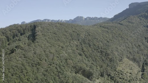 Soar above an evergreen haven with 4K drone footage, capturing the lush pine forests in the heart of the French Alps, offering a natural escape into the wilderness.
Navigate the grandeur of the Alps w