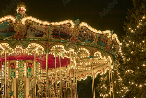 Christmas merry-go-round caro