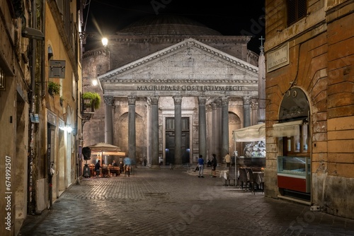 Scenic view of the Pantheon in Rome, Italy © Wirestock