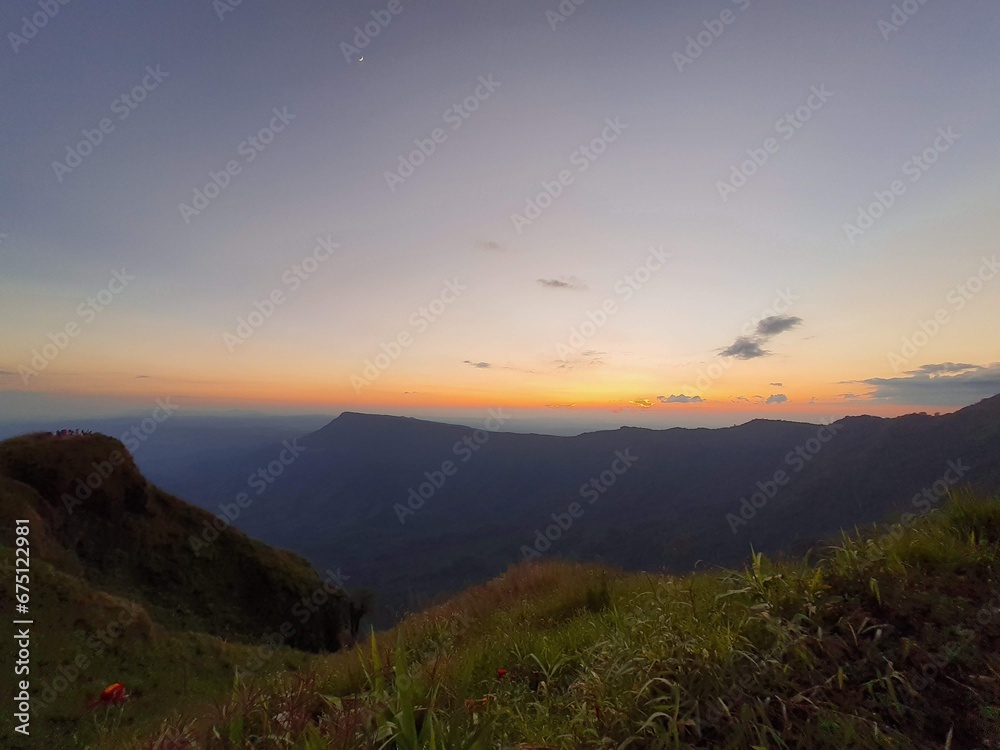 Obraz premium sunset in the mountains