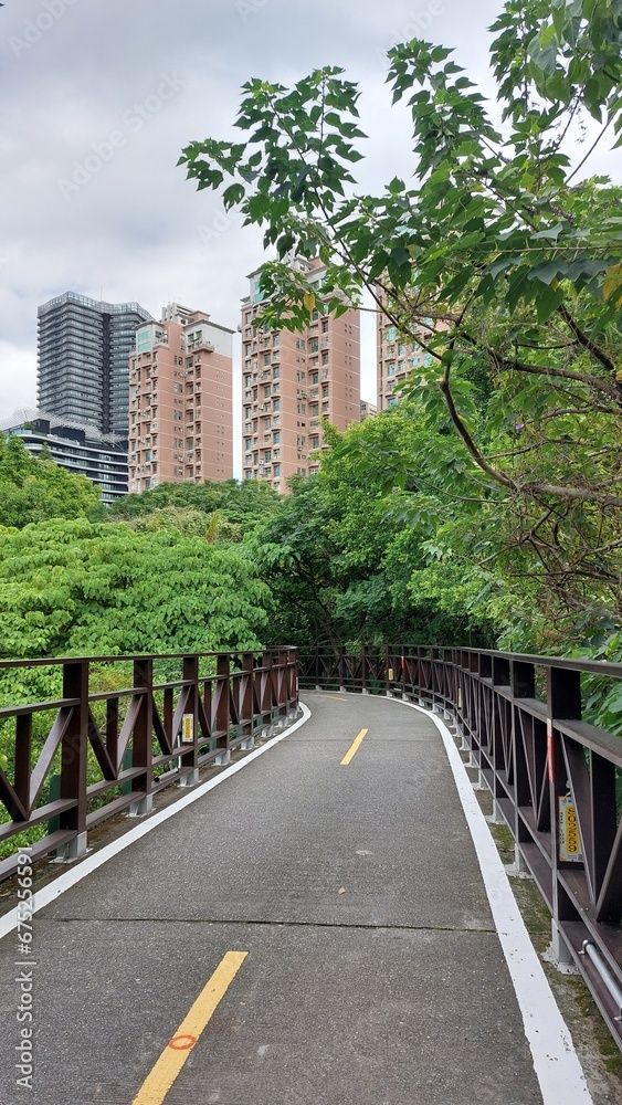 Cityscape with Wooden Walkway (Tamsui, Taiwan) Cityscape with Wooden Walkway (Tamsui, Taiwan)