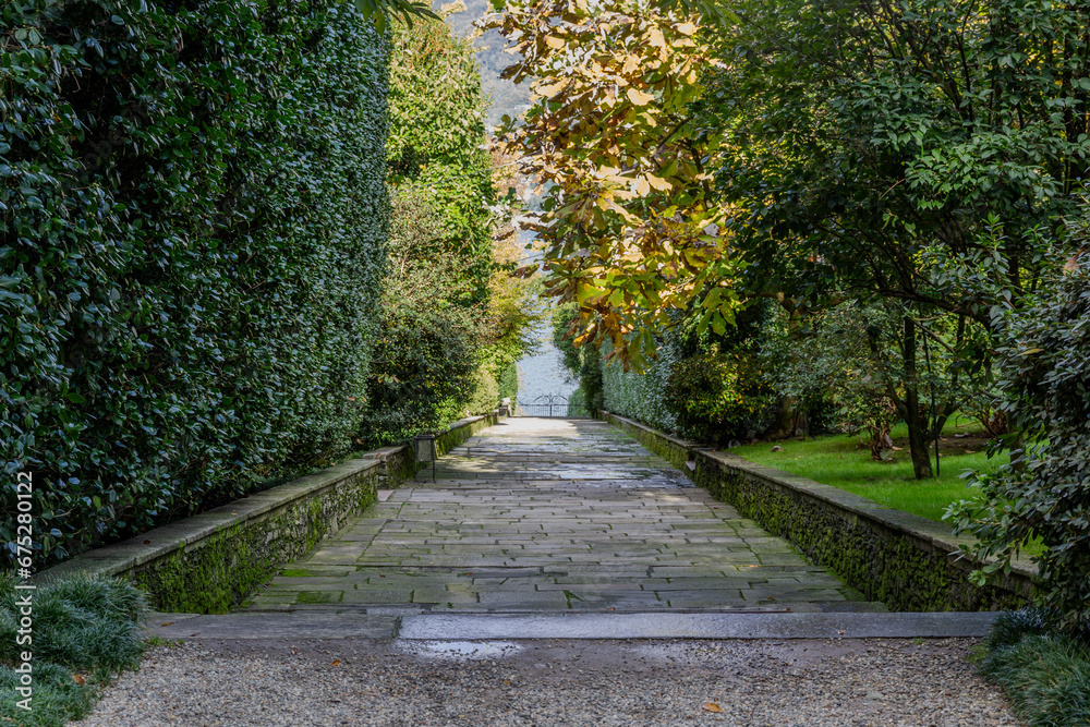 GARDEN PATH