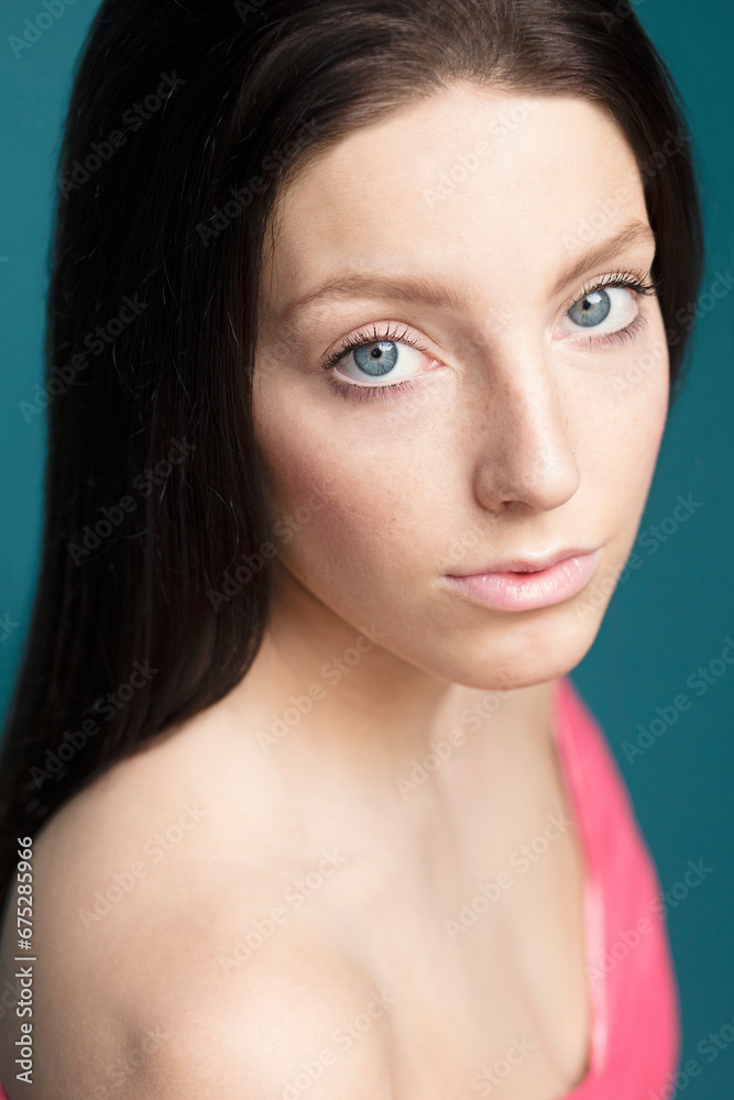 Close up Portrait of Young Woman
Close up Portrait of Young Woman