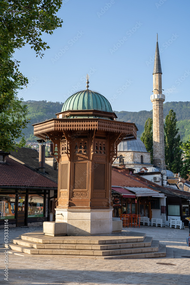 Obraz premium Old Ottoman fountain in the center of Sarajevo