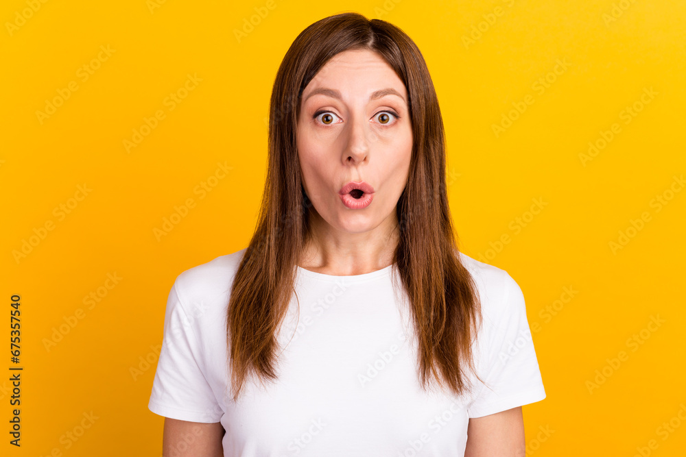 Photo of stupored opn mouth woman look camera cant find words isolated yellow colorful background - obrazy, fototapety, plakaty 