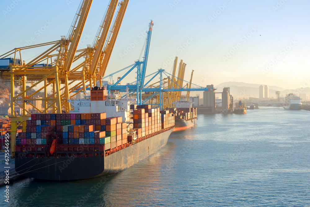 Fototapeta premium Container cargo freight ship in port
