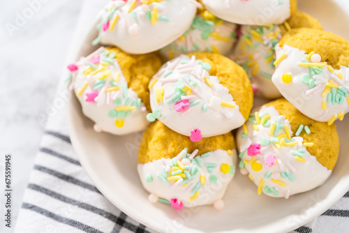 Easter Lemon Cookies with White Chocolate © arinahabich