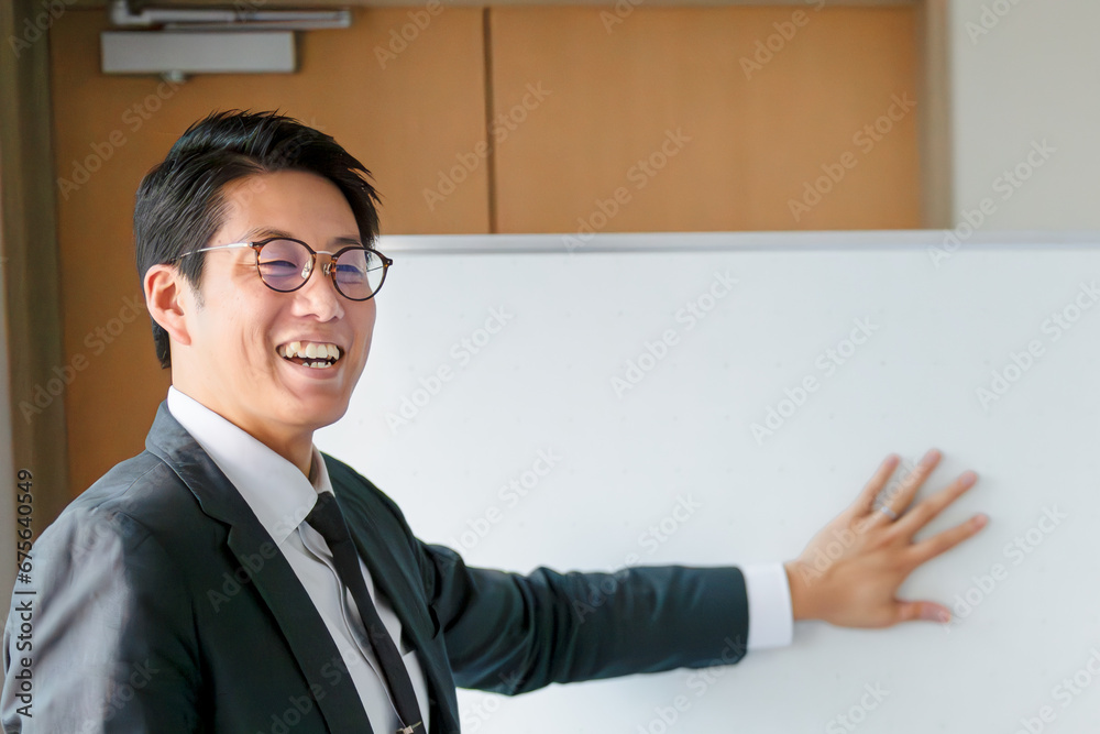 会議中のビジネスマン