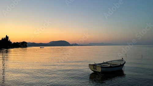 Zachód słońca na wyspie Korfu w Grecji