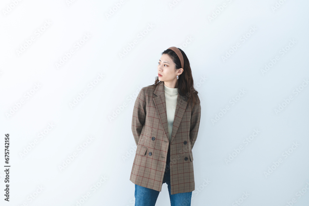 クールな女性 クールな女性