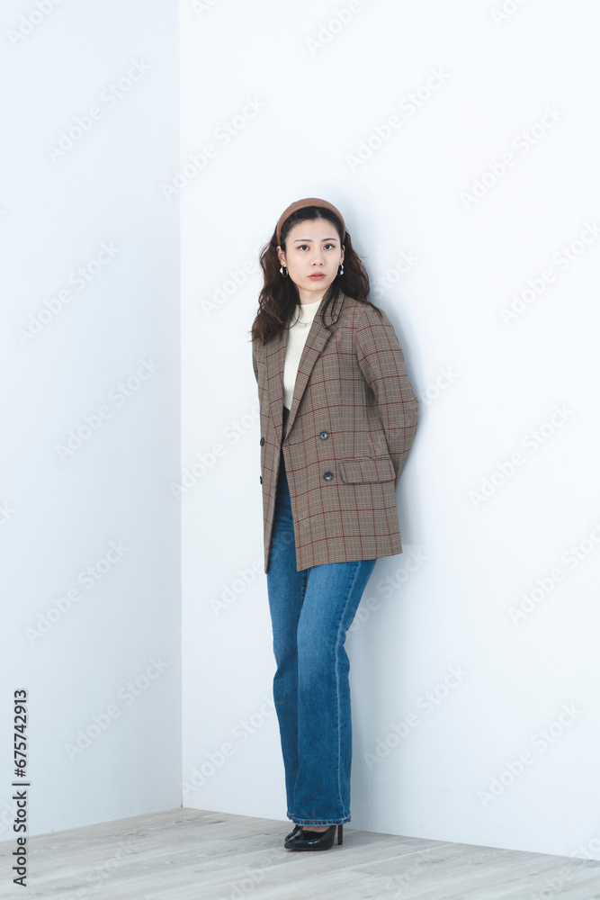 クールな女性 クールな女性
