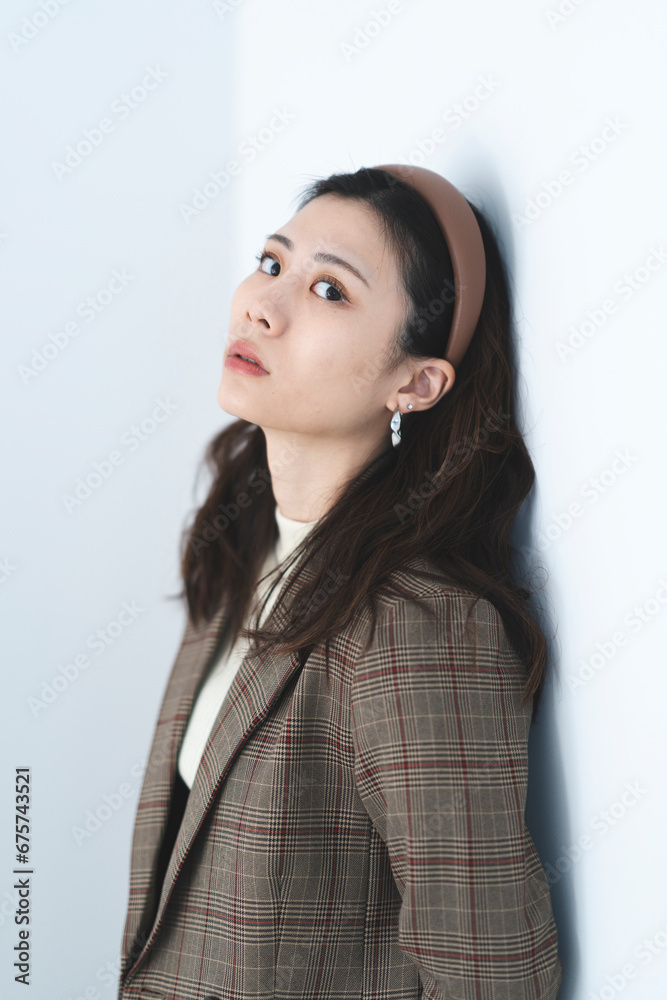 クールな女性 クールな女性